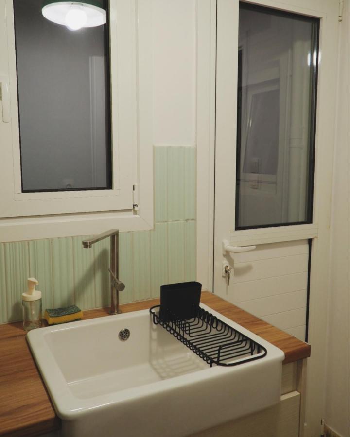 פיראוס Mimadart Pop-Up Gallery Apartment מראה חיצוני תמונה
